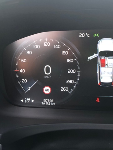 1083980-20 Volvo V90 D4 - 2020