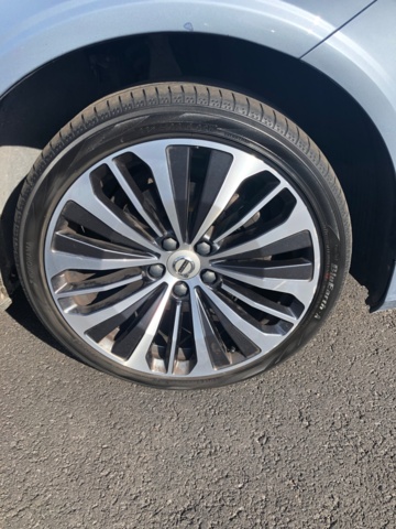 1083980-44 Volvo V90 D4 - 2020