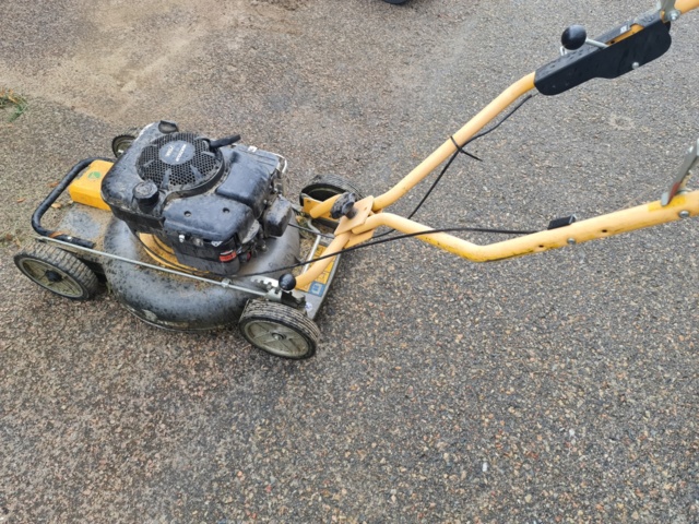 1039543-6 Various wooden farm tools