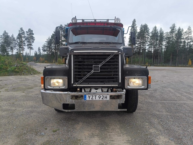 929342-8 Dump truck Volvo N10 - 1987 Repair object