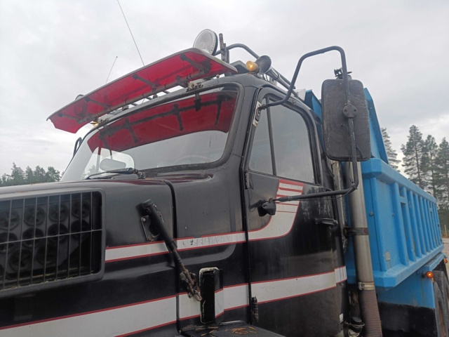 929342-32 Dump truck Volvo N10 - 1987 Repair object