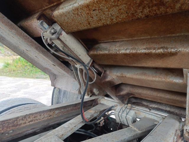 929342-92 Dump truck Volvo N10 - 1987 Repair object