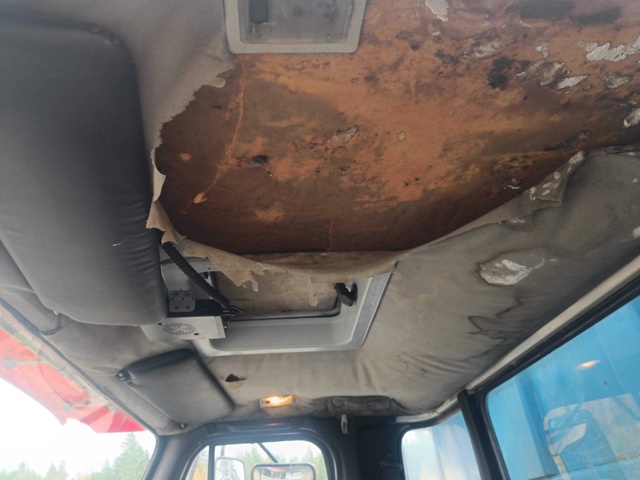 929342-100 Dump truck Volvo N10 - 1987 Repair object