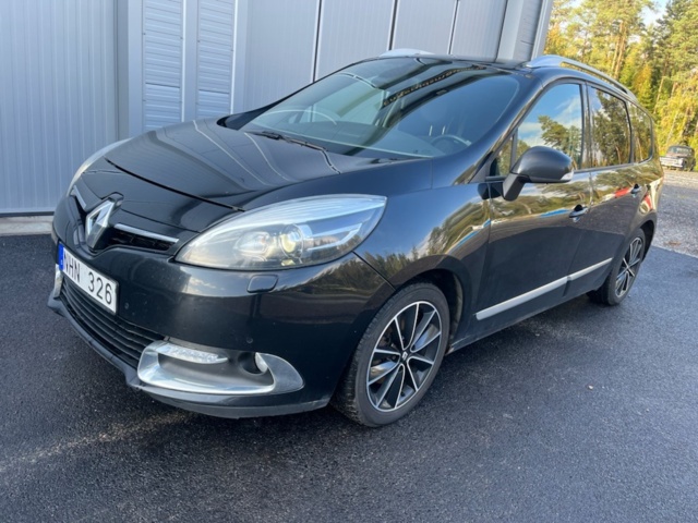 1081706-3 Renault Grand Scenic 1.5 dCi - 2013