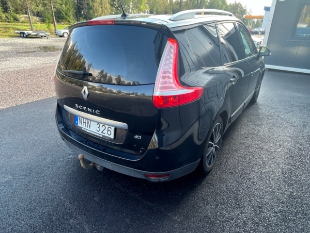1081706-7 Renault Grand Scenic 1.5 dCi - 2013