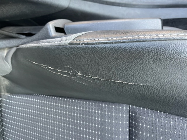 1081706-30 Renault Grand Scenic 1.5 dCi - 2013