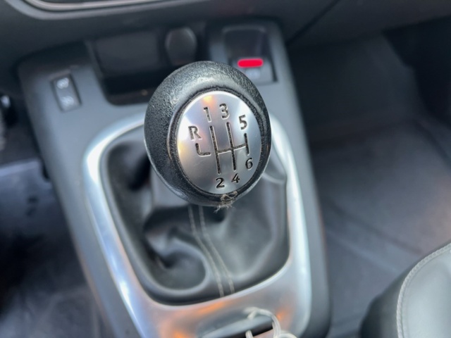 1081706-32 Renault Grand Scenic 1.5 dCi - 2013