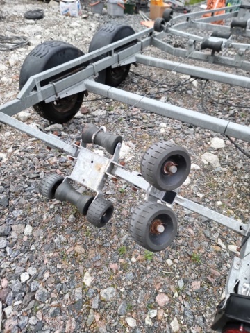 992145-4 Boat trailer Brenderup 20022tb, 2017