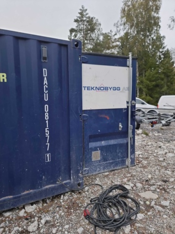 992154-5 8 foot container