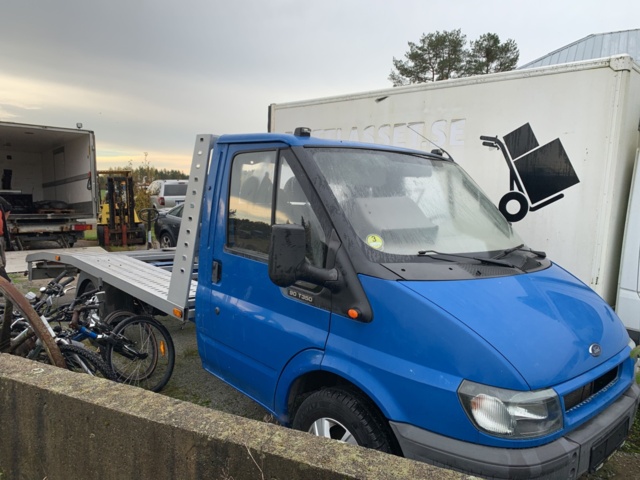 993140-2 Car transport Ford Transit T350 2.4 TDE RWD -2002 (repair object)