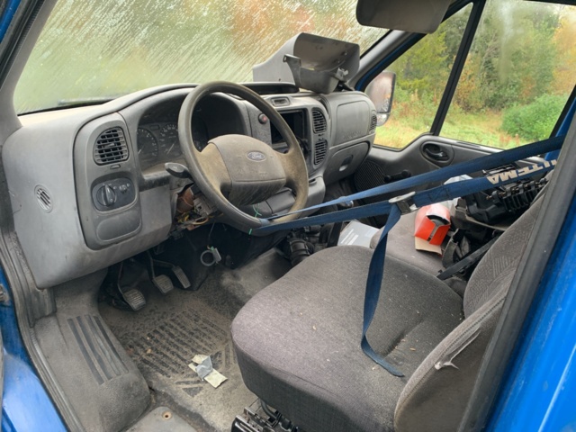 993140-9 Car transport Ford Transit T350 2.4 TDE RWD -2002 (repair object)