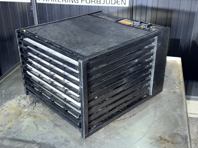 1085417-2 Excalibur torkugn med 9 hyllplan