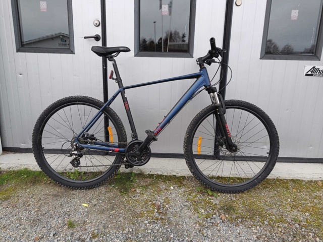 929351-2 Men's bike White Trainer