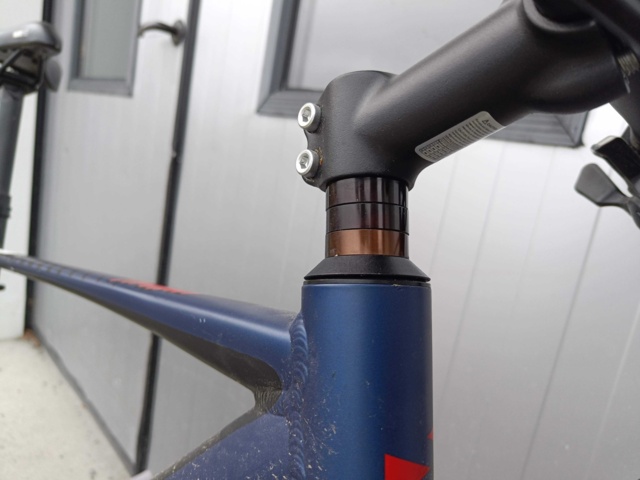 929351-9 Men's bike White Trainer