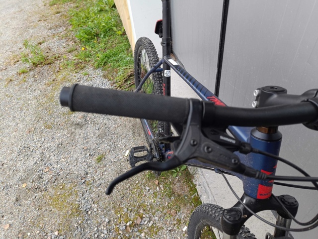 929351-10 Men's bike White Trainer