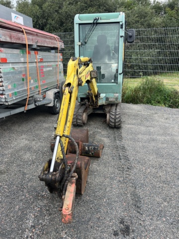 1050344-6 Crawler excavator Yanmar B15-3 -2006