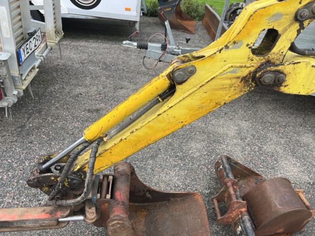 1050344-9 Crawler excavator Yanmar B15-3 -2006