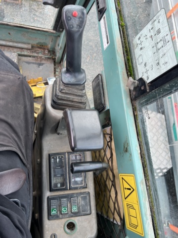 1050344-24 Crawler excavator Yanmar B15-3 -2006