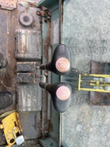 1050344-28 Crawler excavator Yanmar B15-3 -2006