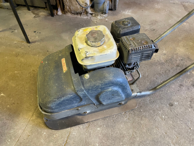 1049230-2 Vibratory flate, Swepac 2010