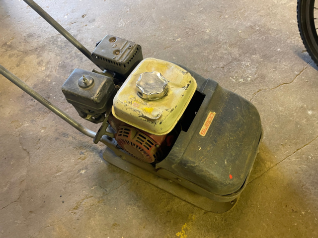 1049230-4 Vibratory flate, Swepac 2010