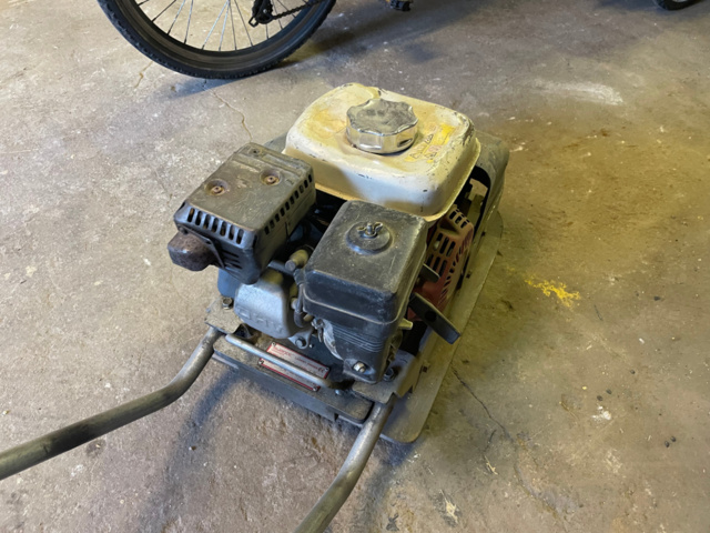 1049230-6 Vibratory flate, Swepac 2010