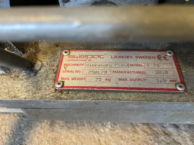 1049230-7 Vibratory flate, Swepac 2010