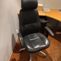 919699-8 Electric desks, office chairs, lamps, lamps, etc
