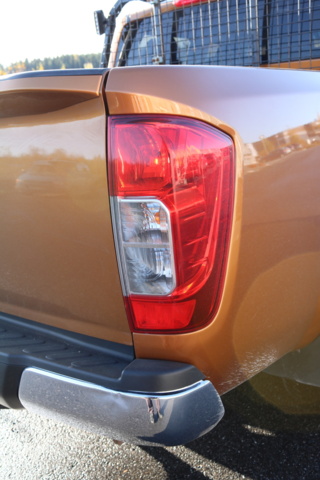 998808-51 Nissan Navara Double Cab 2.3 dCi 4WD - 2016