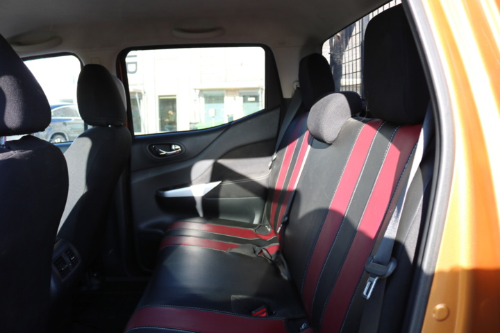 998808-66 Nissan Navara Double Cab 2.3 dCi 4WD - 2016