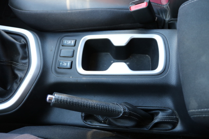 998808-90 Nissan Navara Double Cab 2.3 dCi 4WD - 2016