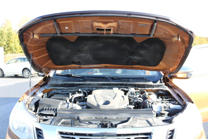 998808-100 Nissan Navara Double Cab 2.3 dCi 4WD - 2016