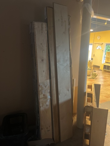 919709-23 Stock of floor mats, welding wire, parquet flooring, tools and accessories