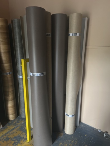 919709-26 Stock of floor mats, welding wire, parquet flooring, tools and accessories