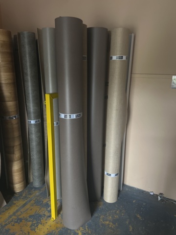 919709-27 Stock of floor mats, welding wire, parquet flooring, tools and accessories