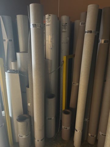 919709-32 Stock of floor mats, welding wire, parquet flooring, tools and accessories