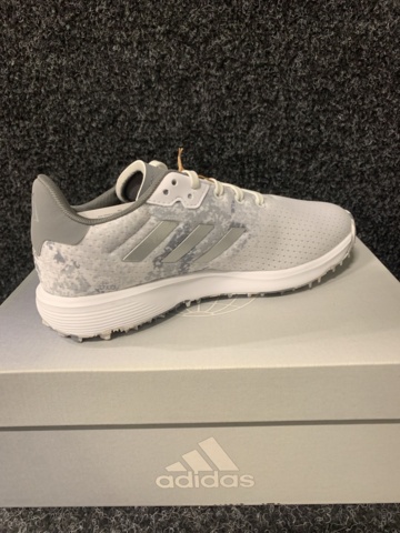 1083091-2 Golf shoes Adidas JR S2G SL 23, Size US 3