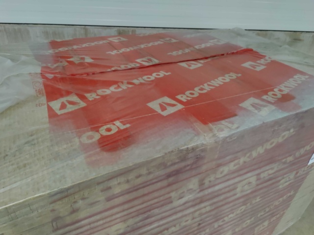 1085375-6 Roofing board Rockwool TF-Plade 2000x1200x50 mm (57.6 m2)