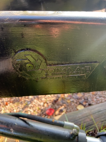 897532-3 Trim loader 1210 with bucket