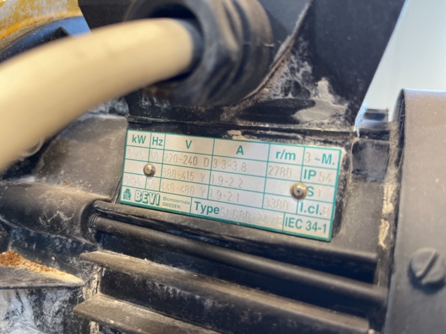 1039582-6 Exhaust gas extractor Plymovent 2100