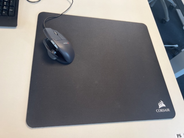 1050367-5 Monitor Voxicon 27", mouse Contour, docking station