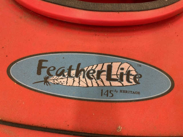 1102647-11 Kayak Heritage featherlite 145
