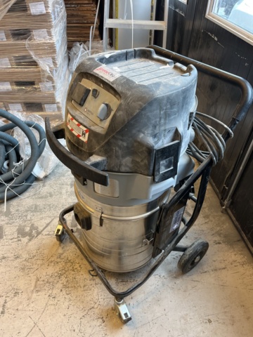 1078407-3 Nilfisk IVB 9 Industrial vacuum cleaner Dry/wet