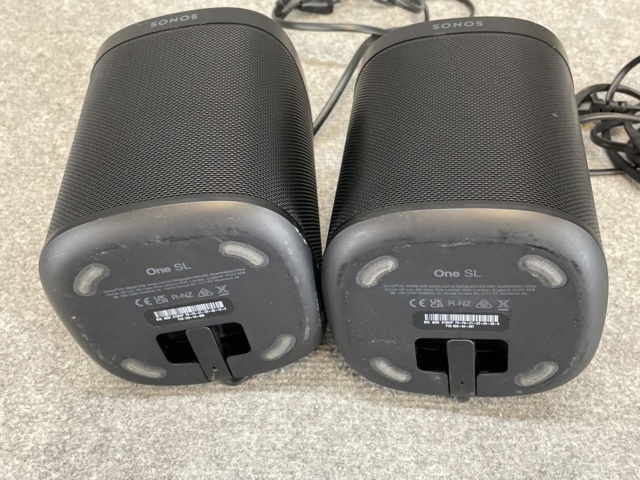 1060305-7 2 pcs Sonos One SL