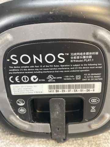 1060318-11 Sonos speakers