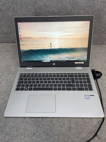 1060324-1 HP HSN-114C-5 laptop with docking station