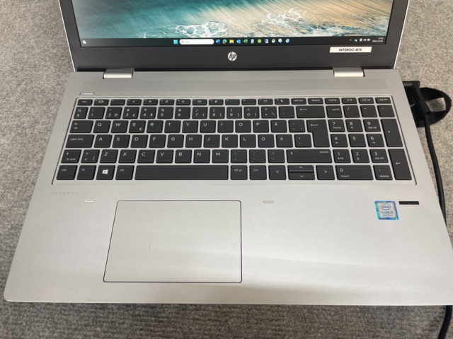 1060324-3 HP HSN-114C-5 laptop with docking station