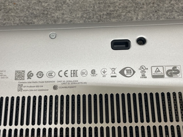 1060324-9 HP HSN-114C-5 laptop with docking station