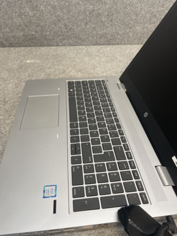 1060324-11 HP HSN-114C-5 laptop with docking station