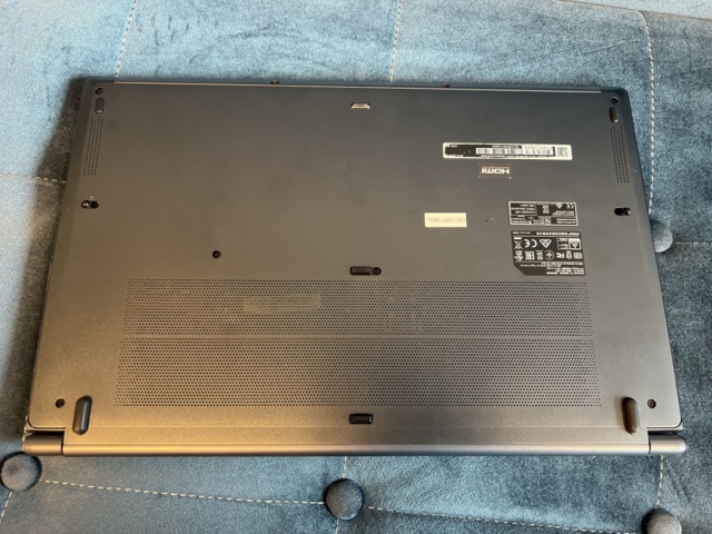1050395-5 Laptop MSI MS-1552